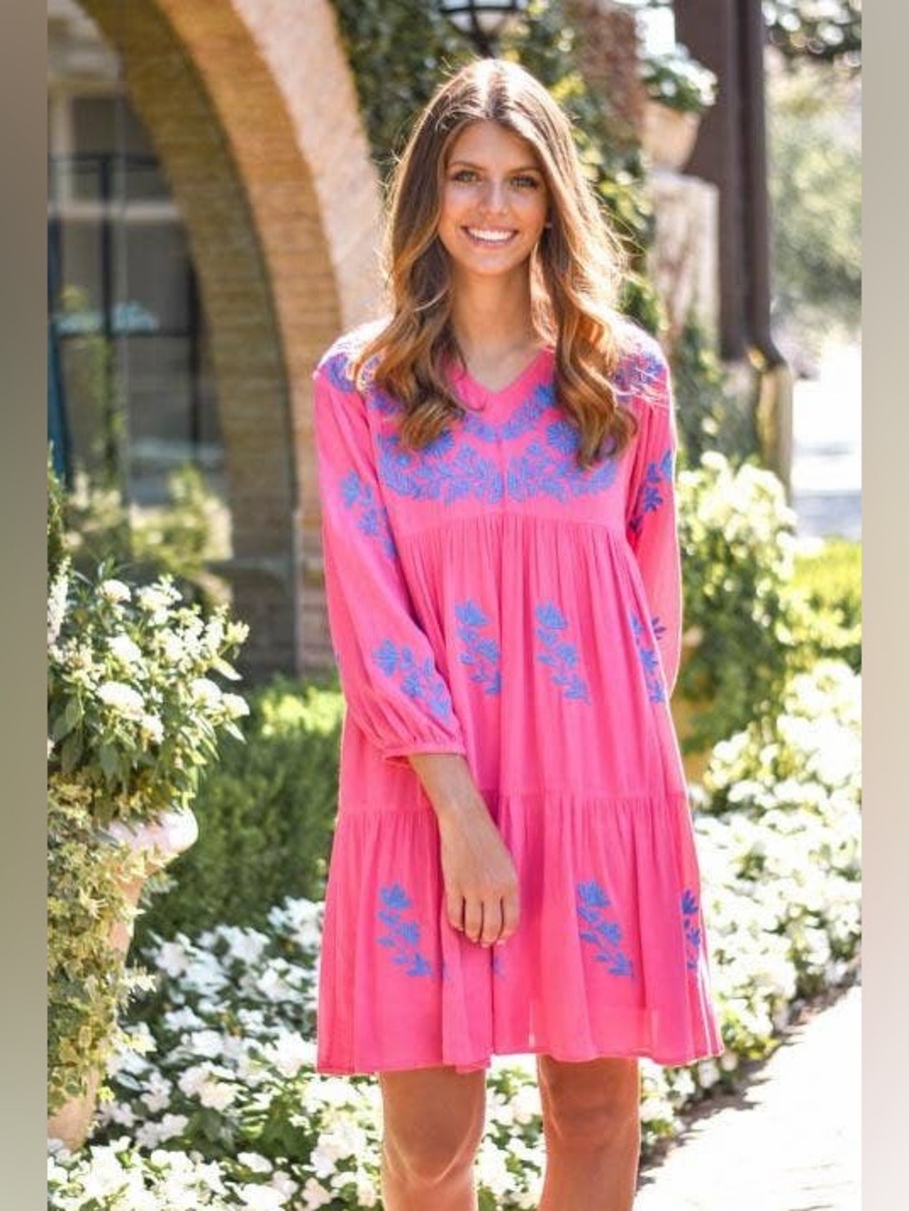 J.Marie Madeline Hot Pink Blue Embroidered Tiered Boho Mini Dress V-Neck M - Picture 3 of 12
